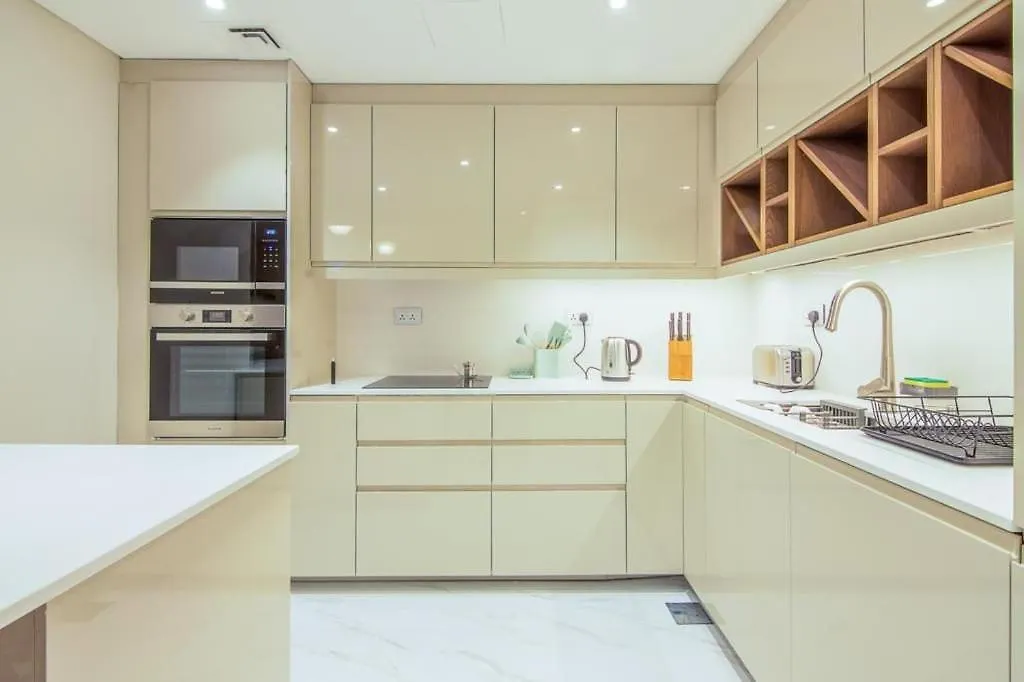 Spacious 2Bdr With Sea View In Jbr ドバイ 0*,