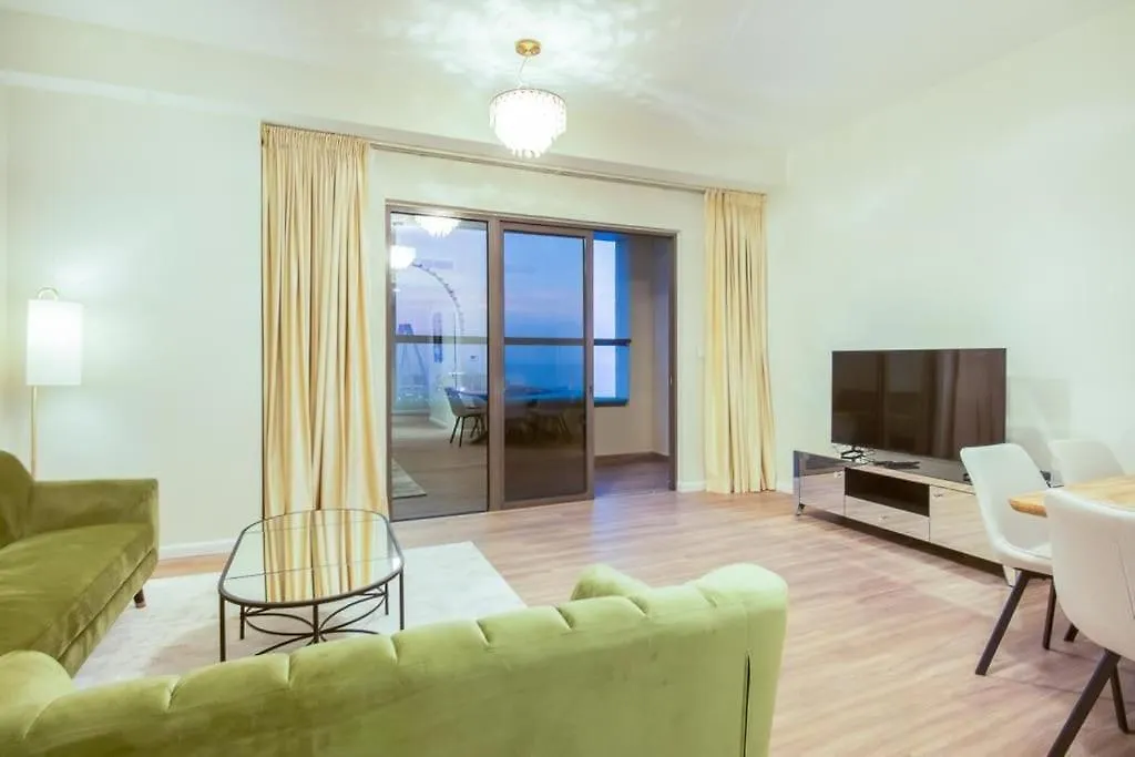 Spacious 2Bdr With Sea View In Jbr ドバイ アラブ首長国連邦